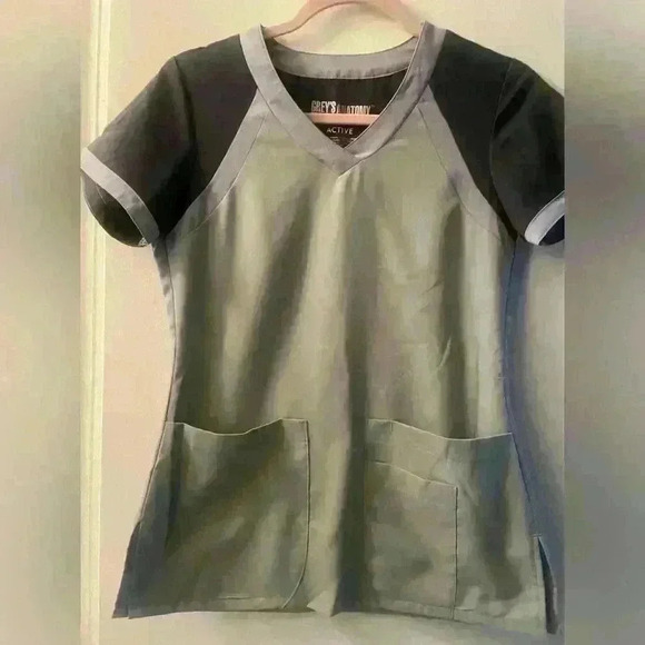 Grey's Anatomy Tops - Grey’s Anatomy Active Scrub Top